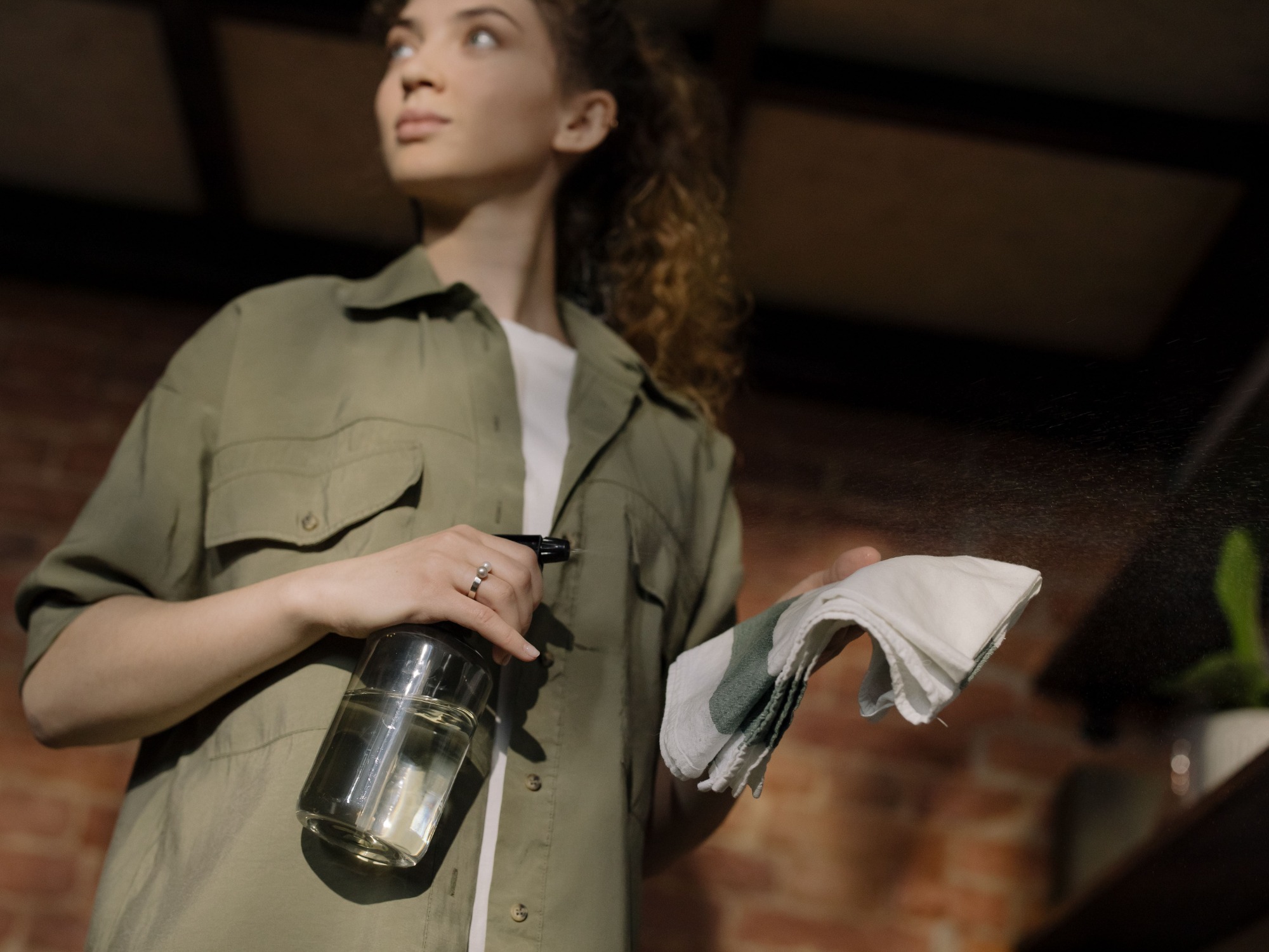 Book a move-out or move-in cleaning in Longmont